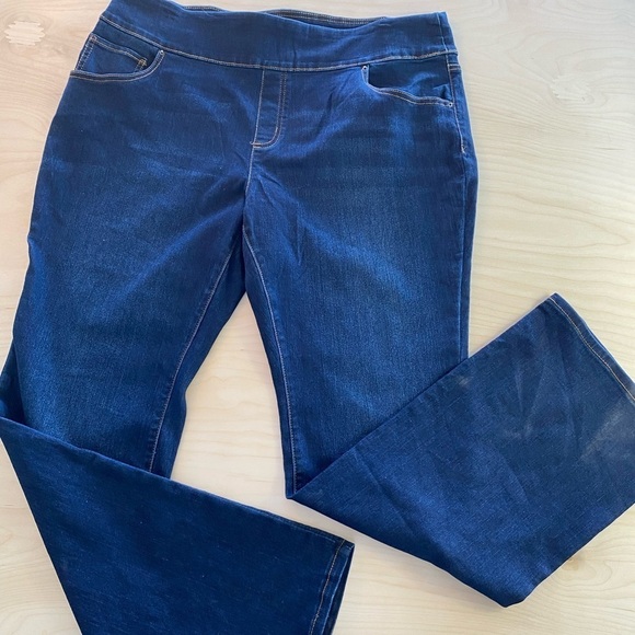 The Pioneer Woman Pull-on Jeans Bootcut XXL (DV) - Picture 1 of 8